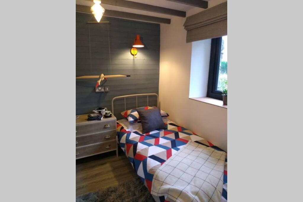 Farmhand Cottage Narberth Esterno foto